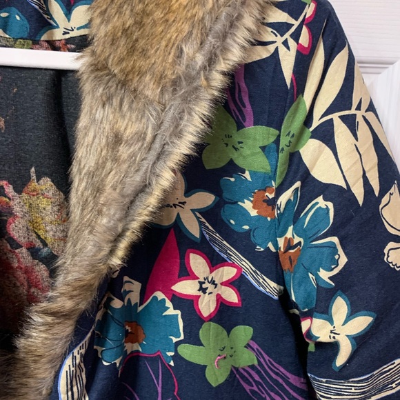 NWOT Buddha Trends Coat - Picture 3 of 4